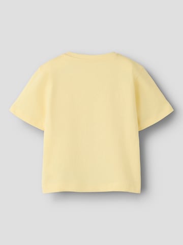 NAME IT Shirt 'NMFJANEY' in Geel