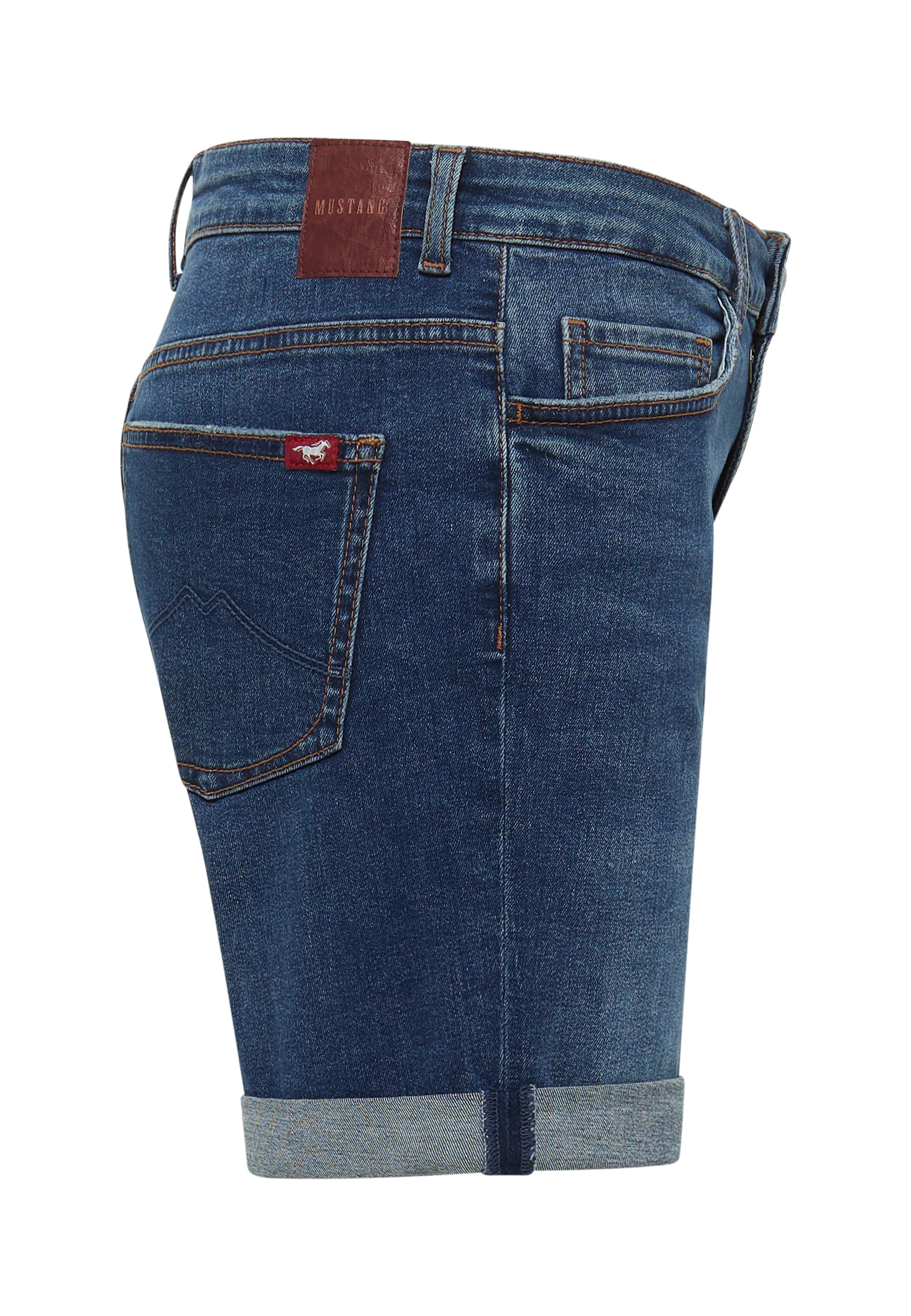 MUSTANG Regular Jeans ' Bermuda ' in Blau