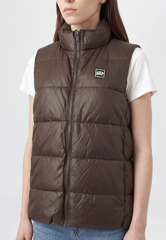 Gap Tall Vest in Brown: front