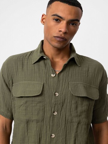 Regular fit Camicia di Antioch in verde