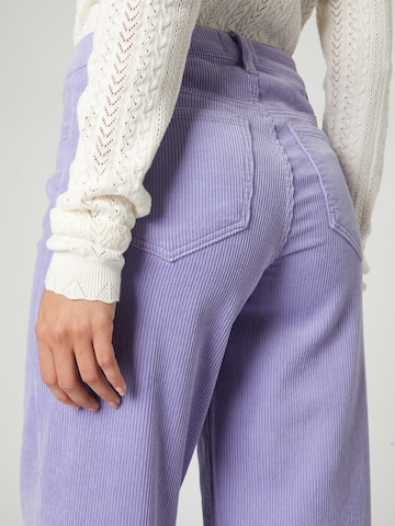 florence by mills exclusive for ABOUT YOU Wide leg Trousers 'Dandelion' in Purple