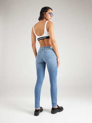 Calvin Klein Jeans - Skinny Calças de ganga em azul