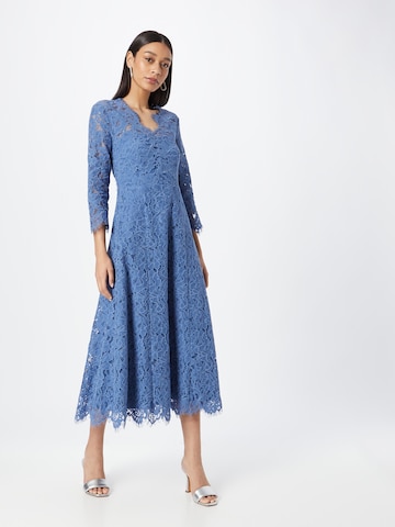 IVY OAK Dress 'MADELEINE' in Blue: front