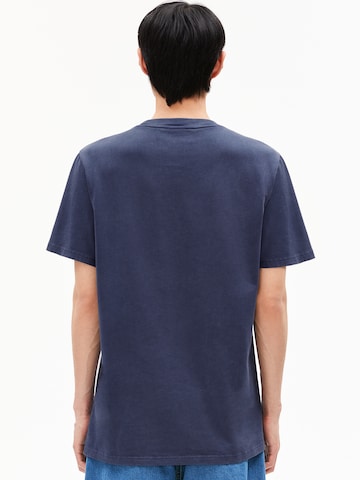 ARMEDANGELS T-Shirt ICONIC Å MAARKOS GMT DYE (GOTS) in Blau