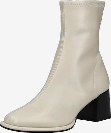 STEVE MADDEN Ankle boots in Beige: front