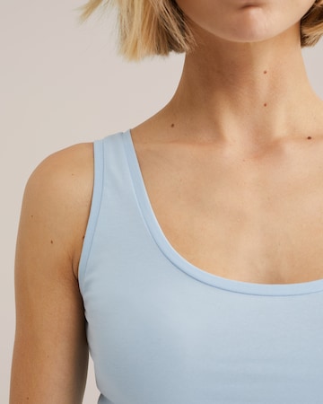 WE Fashion Toppi värissä sininen