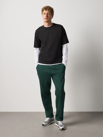 Regular Pantaloni de la Next pe verde