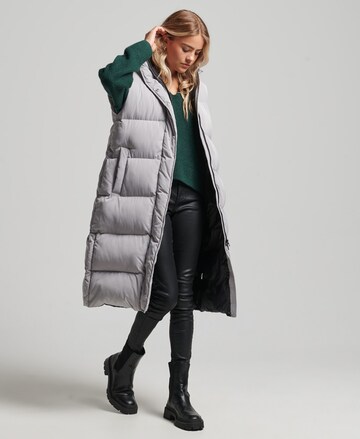 Superdry Bodywarmer in Grijs