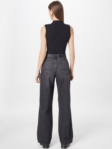 Wide Leg Jean Urban Classics en noir