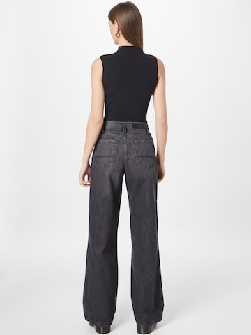 Urban Classics Wide leg Jeans in Zwart