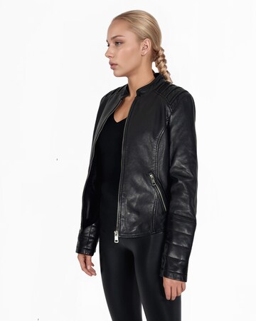 trueprodigy Tussenjas ' Raegan ' in Zwart