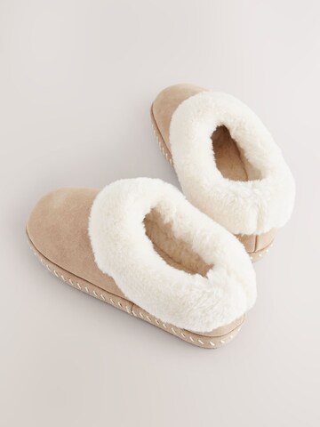 Next Hausschuh in Braun