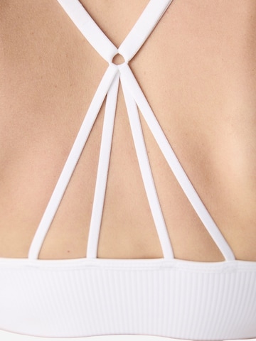 PentiKlasičan Grudnjak 'BHs & Bralettes' - bijela boja