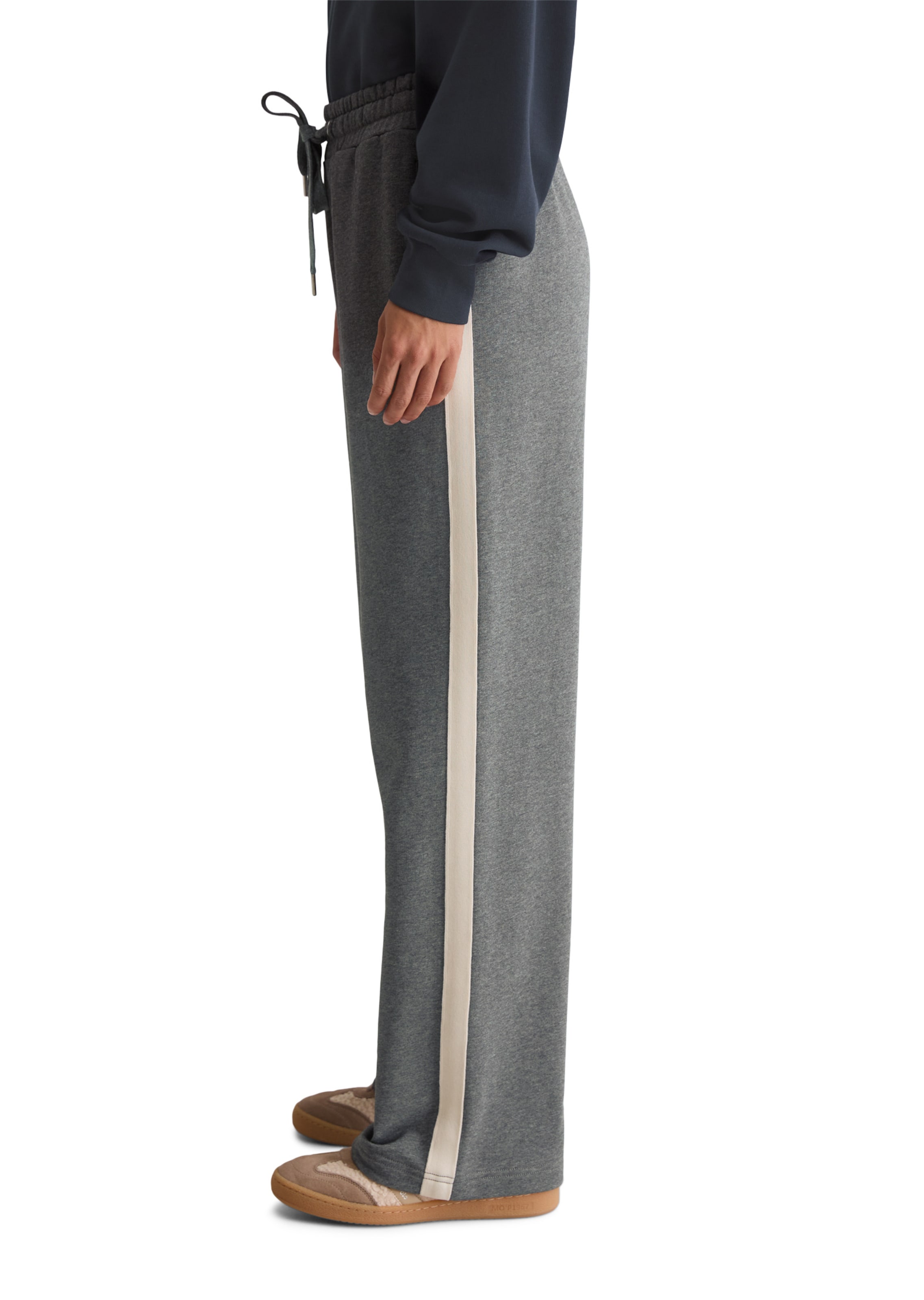 Marc O'Polo Loose fit Trousers in Grey