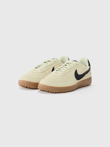 Nike Sportswear Σνίκερ χαμηλό 'Field General' σε πράσινο: μπροστά