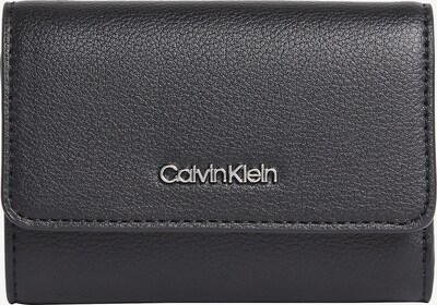 Calvin Klein Peněženka - černá / stříbrná, Produkt