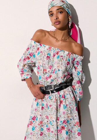 Rochie de la Liu Jo pe alb: față