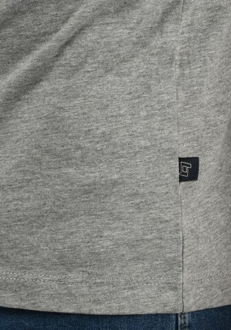 BLEND T-Shirt Califo in Grau
