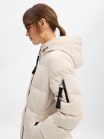 Manteau d’hiver Marie Lund en beige