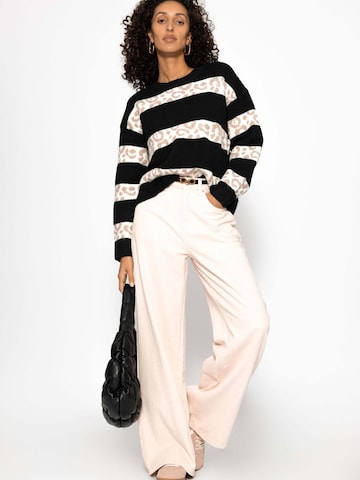 SASSYCLASSY Sweater in Black