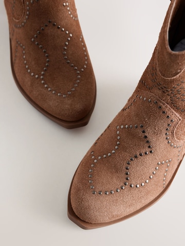 Baker by Ted Baker Boots in Brown