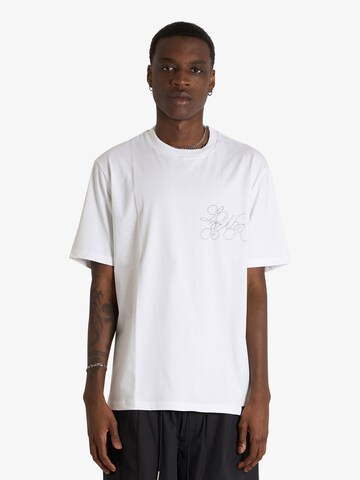 T-Shirt LOW BRAND en blanc : devant