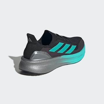 Chaussure de course 'Mercedes - AMG Petronas Formula One Team' ADIDAS PERFORMANCE en noir