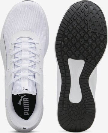 Chaussure de course 'Night Runner V3' PUMA en blanc