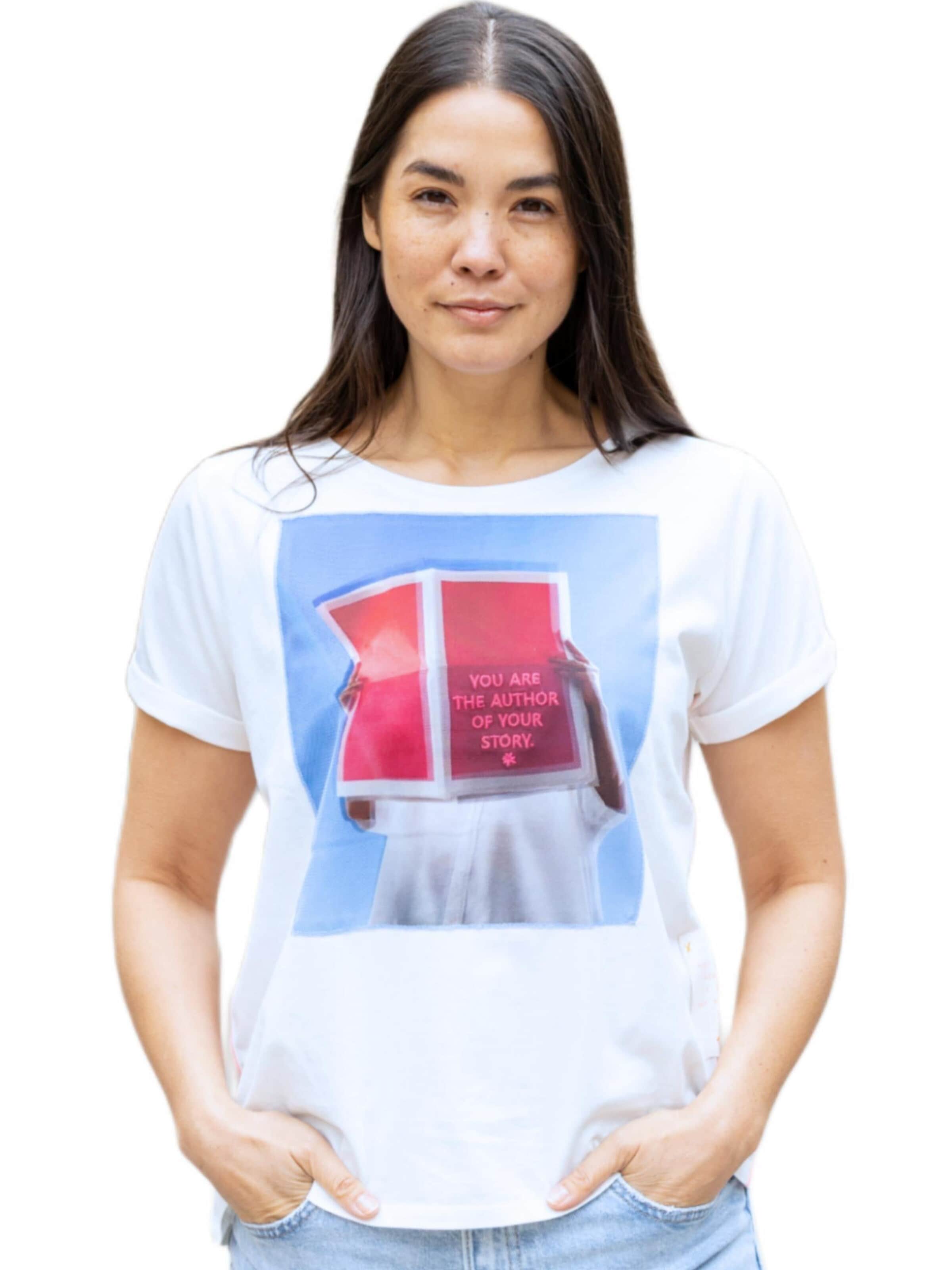LIKS. Munich Koszulka 'Tshirt mit Print - PamelaC' w kolorze biały: przód