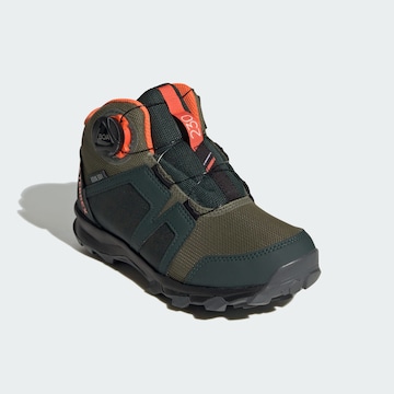 ADIDAS TERREX - Botas en verde