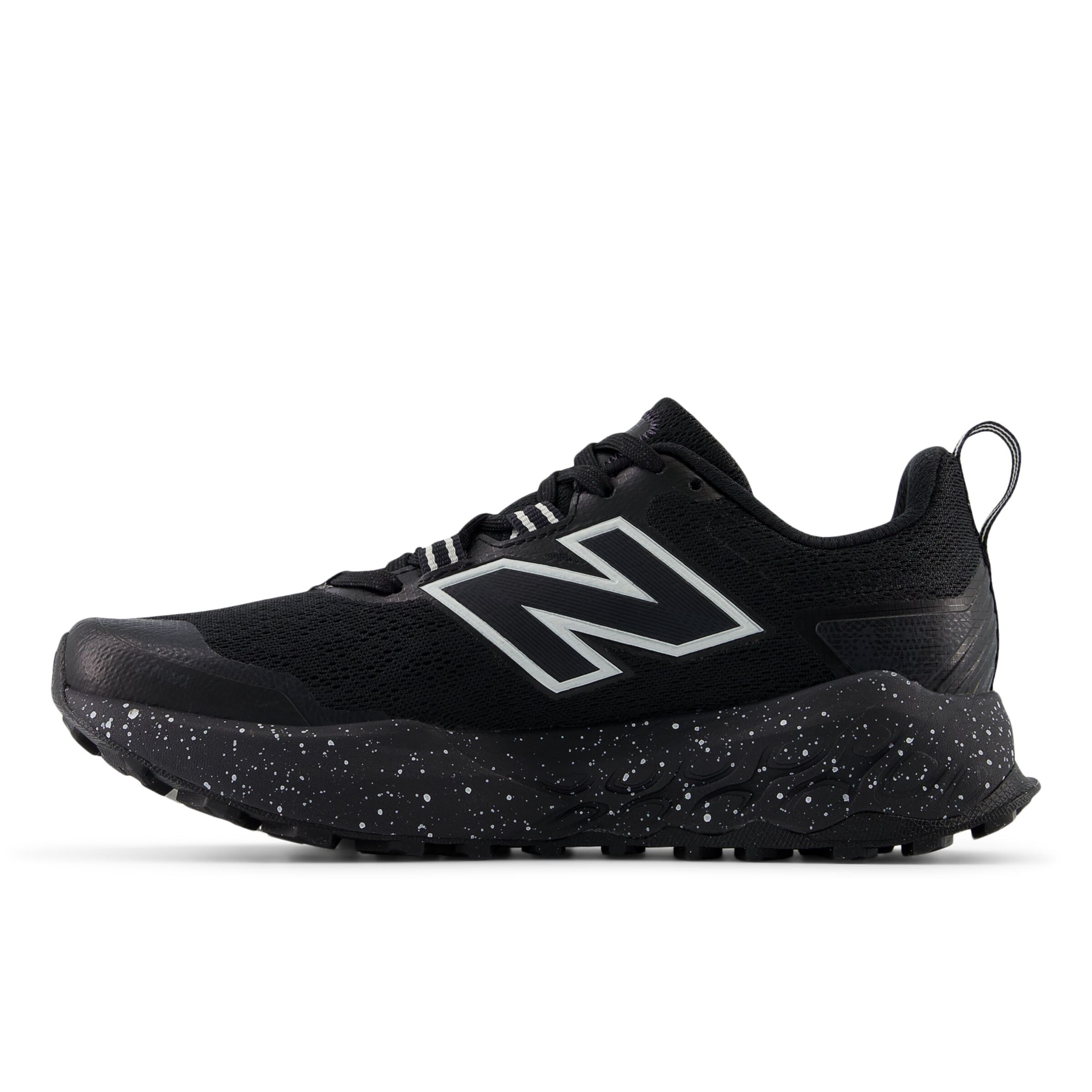 new balance Running Shoes 'Garoé V2' in Black