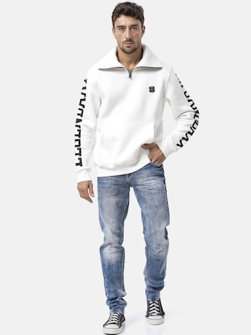 Sweat-shirt CIPO & BAXX en blanc
