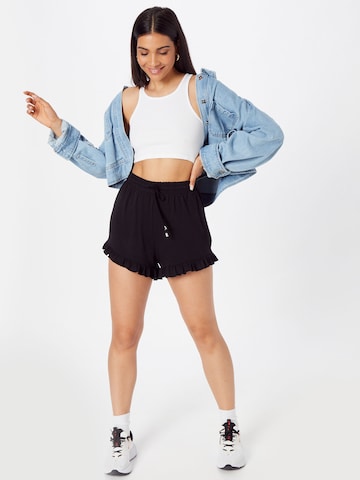 ABOUT YOU Regular Shorts 'Paola' in Schwarz