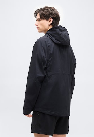 NIKE - Chaqueta deportiva 'Pro Octa' en negro: atrás