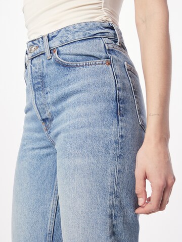 TOPSHOP Regular Jeans in Blue