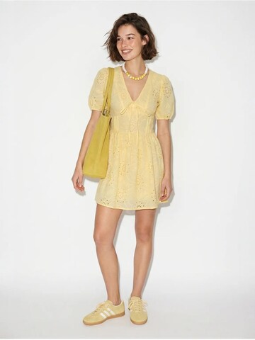 Abito di Bianco Lucci in giallo