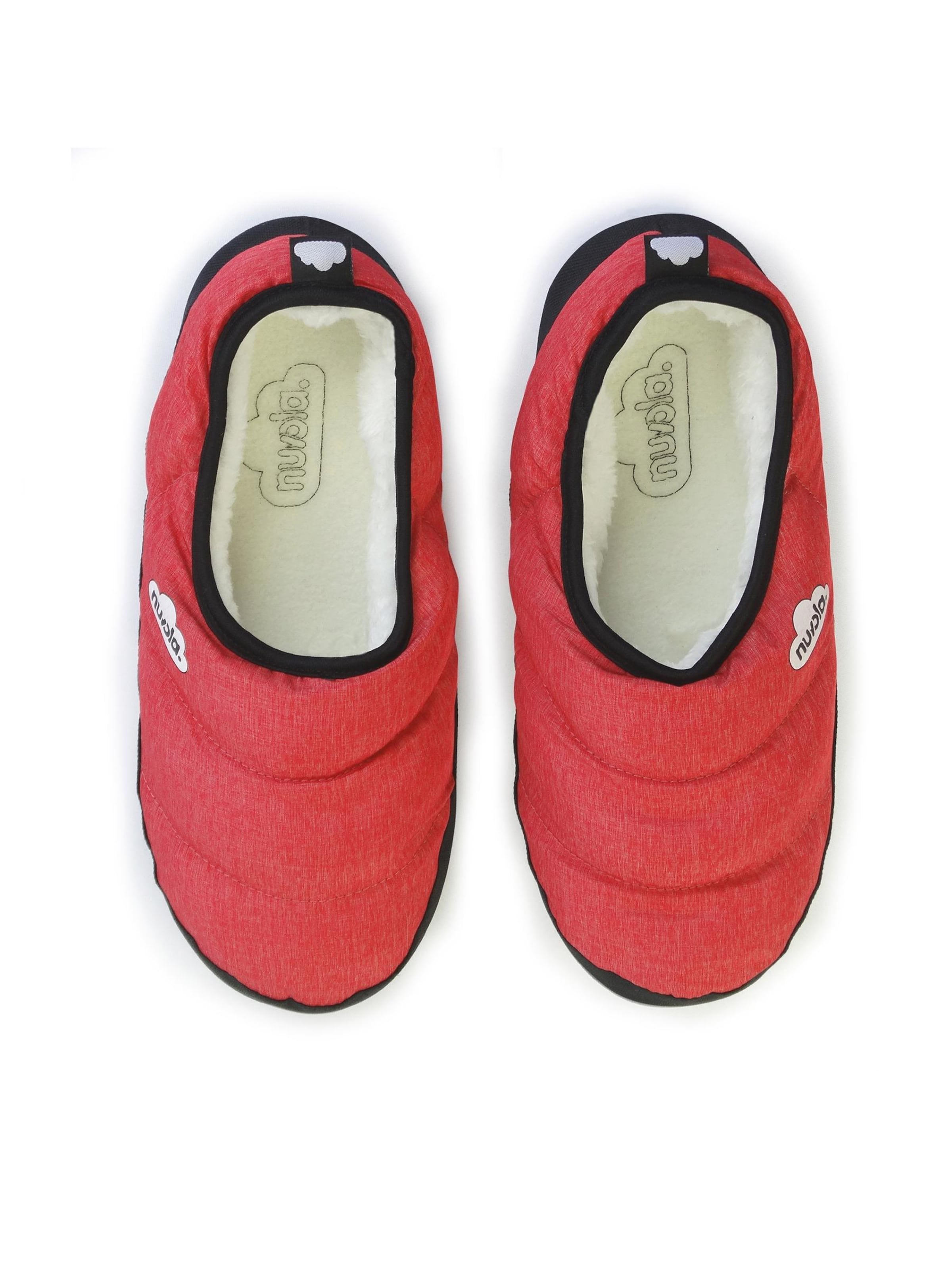 Nuvola. Huisschoenen 'Marbled Chill' in Oranje