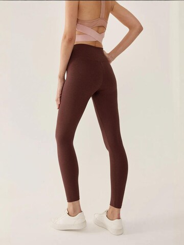 Hiccup Skinny Leggings in Braun