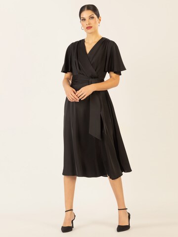 APART Kleid in Schwarz