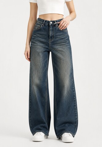 Wide leg Jeans di Elara in blu: frontale