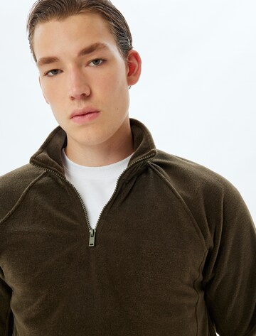 Koton Sweatshirt in Groen