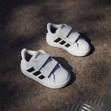 ADIDAS SPORTSWEAR - Zapatillas deportivas 'Grand Court 3.0' en blanco