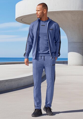 Authentic Le Jogger Regular Hose in Blau