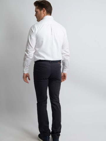 Steppin' out Regular fit Button Up Shirt in White