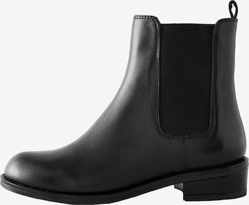 juoda Next Auliniai: priekis