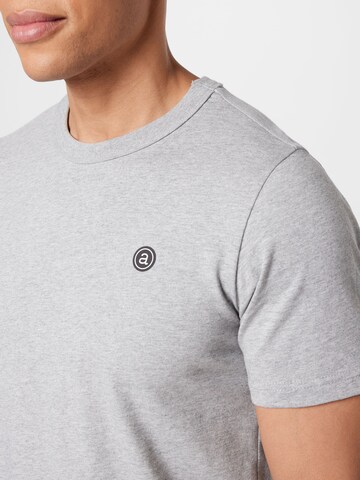 anerkjendt - Camiseta 'ROD' en gris