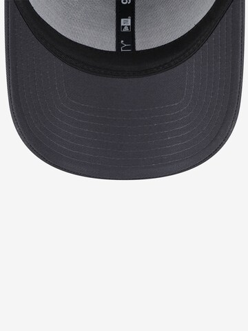 Casquette NEW ERA en gris