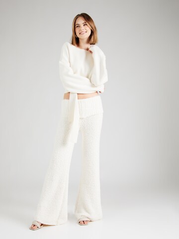 millane Loose fit Pants in White