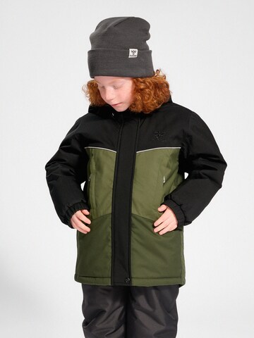 Hummel Performance Jacket in Green: front