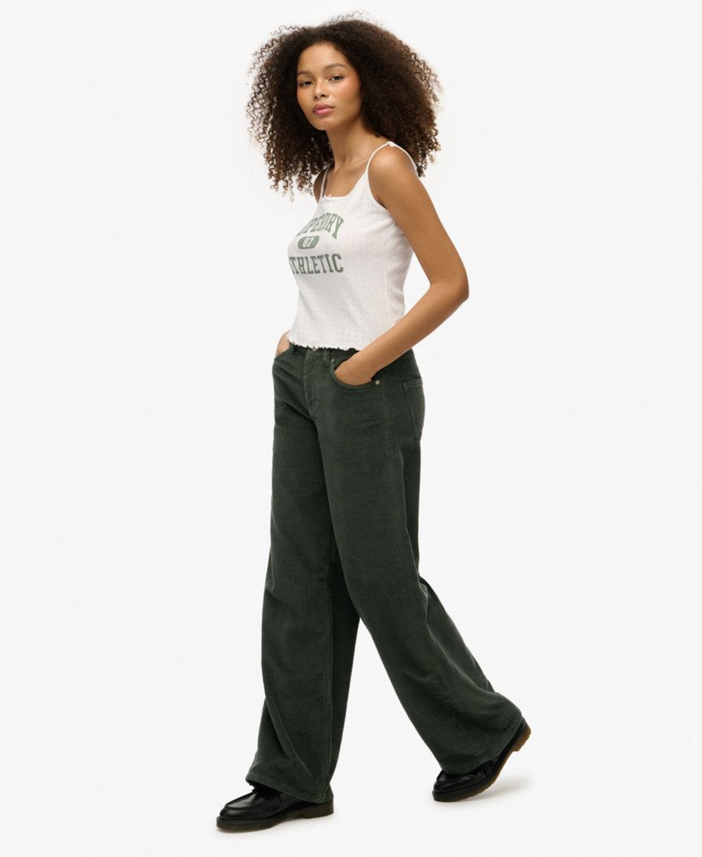 Baggy Pantalon 'Jumbo' Superdry & Co en vert